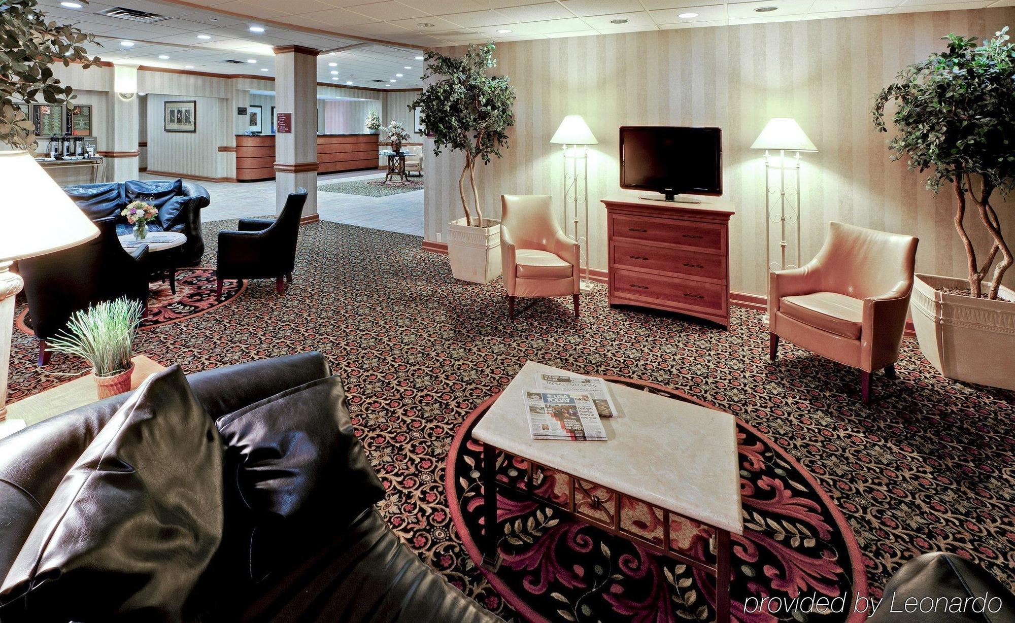 Radisson Rochester Airport Интерьер фото